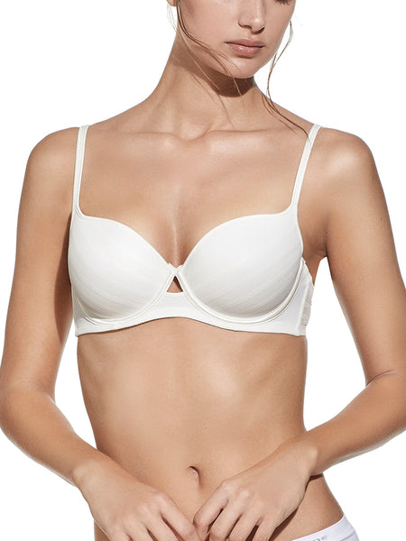 "جوليا" BRA (C)