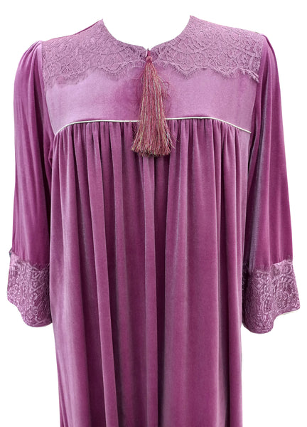 Women's long-sleeved velvet dress with a long zipper 22092 MISTY