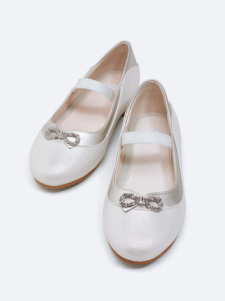 Formal Flats w/Bow Silver SKU:43431-070