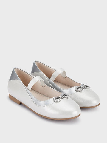 Formal Flats w/Bow Silver SKU:43431-070