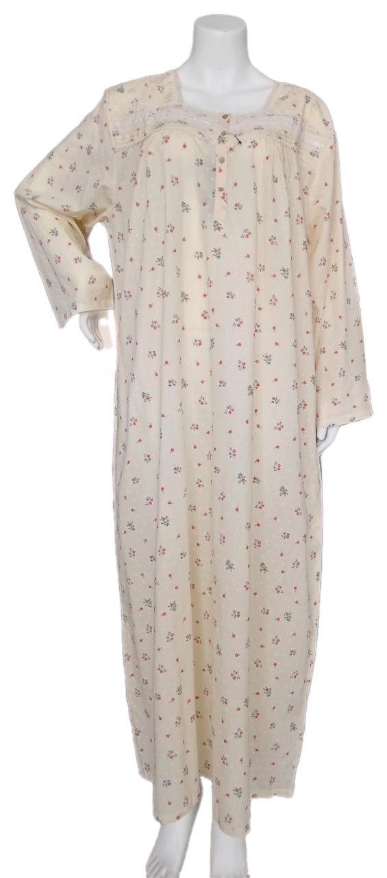 Long-sleeved dress in lightweight pure cotton with lace and front buttons 25-01-B-3