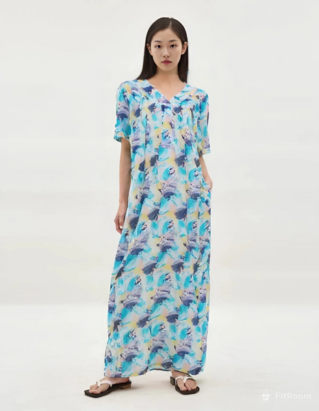 Half-sleeved dress in pure cotton with lace and a V-neck with three buttons 25-09-A-1