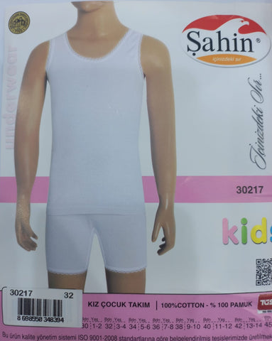 Wide hanger set with girls' shorts 30217