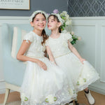 Luxurious and distinctive evening dress for children - Model 1508062