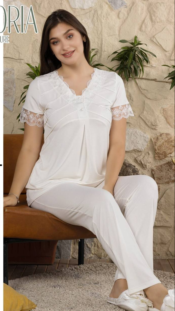 Comfortable two-piece women's summer pajama set (short-sleeved lace-trimmed top and classic-style trousers) 20616
