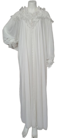 Off White double reception piece with soft silk interior 60134-LCS