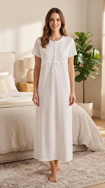 Complete relaxation set: Classic white shirt and robe 2608