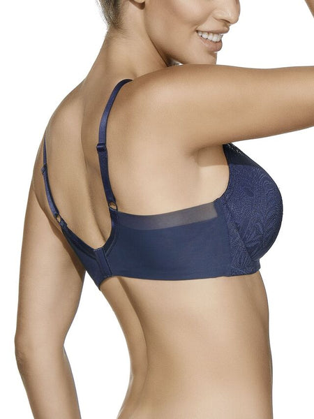 Mireia Bra