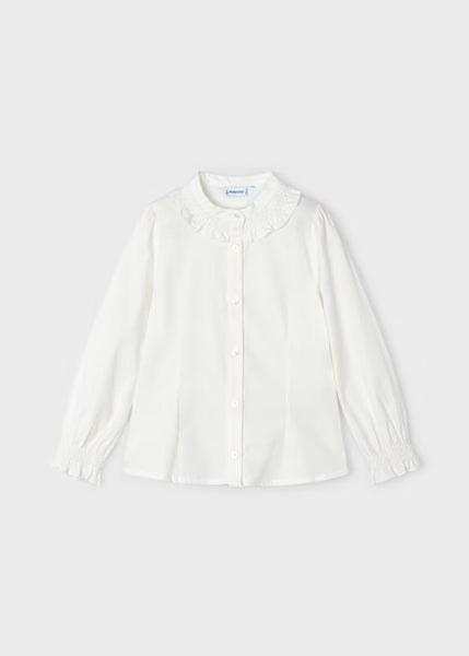 Girl's wave sweater Ref.  13-00319-010/Girl's smock knit blouse Ref.  13-04195-026/ 13-04213-039