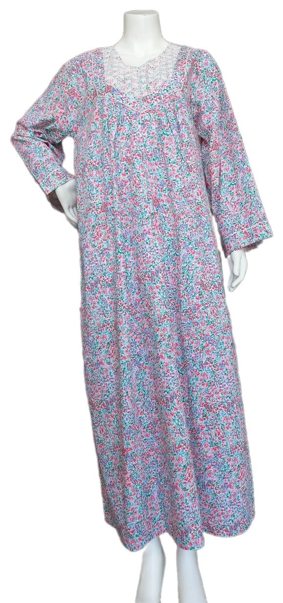 Women's long-sleeved cotton dress 25-26-B-1