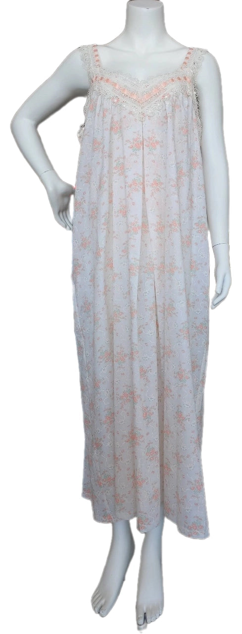 SOFT WHISPERS ' Two-piece postpartum reception dress  5551