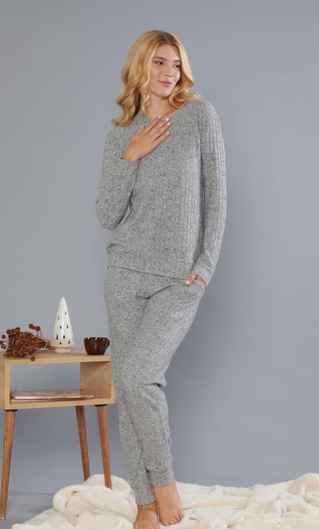 DOWRY Women's Winter Long Sleeve Pajama Set - Soft Texture 09-269
