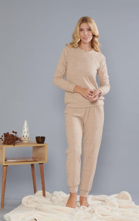 طقم بيجامة نسائية شتوية بأكمام طويلة من DOWRY بلون وردي - ملمس ناعم 09-269