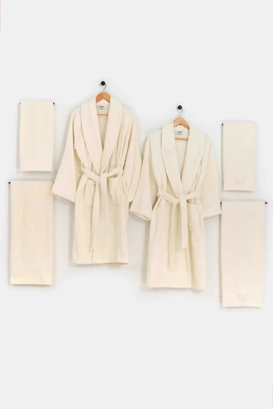 Pastoral Patehpaisley 6-Piece Robe Set – Women & Men | Cream & Cream
