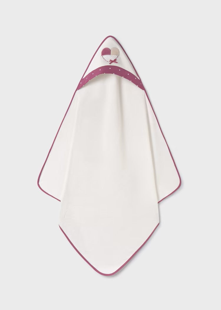 منشفة أطفال مطرزة من Better Cotton، رقم المرجع. 13-09374-022