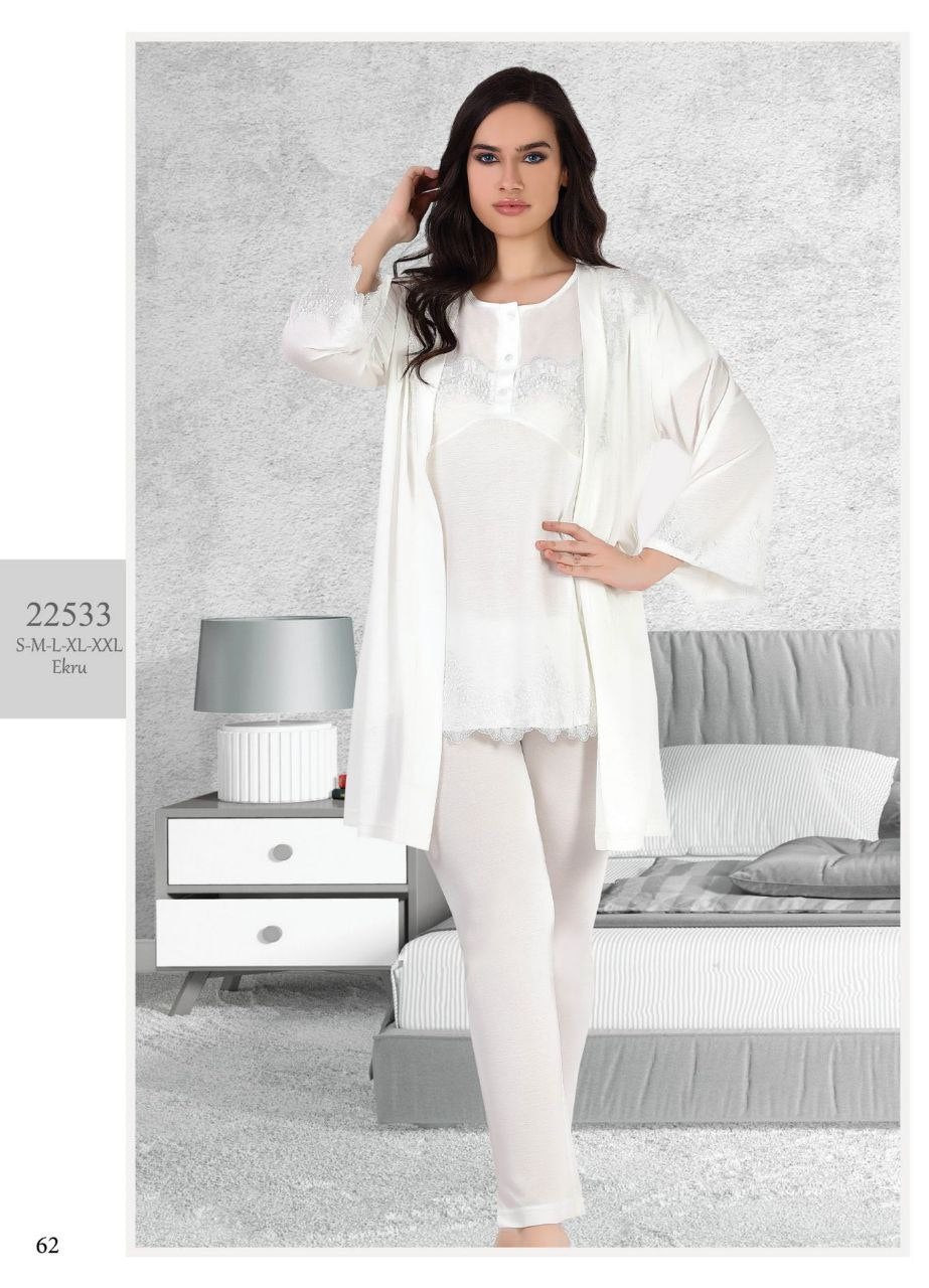 Three-piece cotton pajama from the Turkish brand Tuba 22533