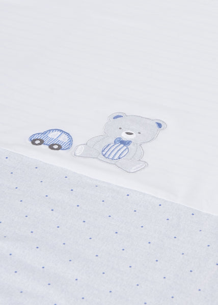 Swaddle with an embroidered motif in sustainable cotton for babies Art. 23-09246-081