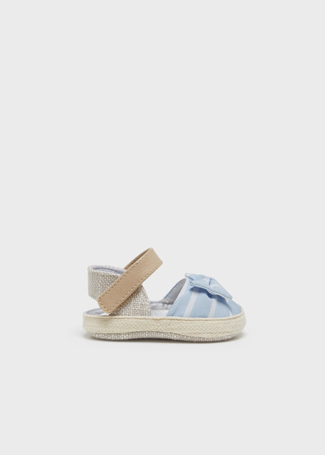 صندل قماشي للمواليد بنات. 22-09520-038