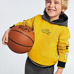 طقم رياضي ولادي ببنطلونين. رقم المنتج: 12-04851-028