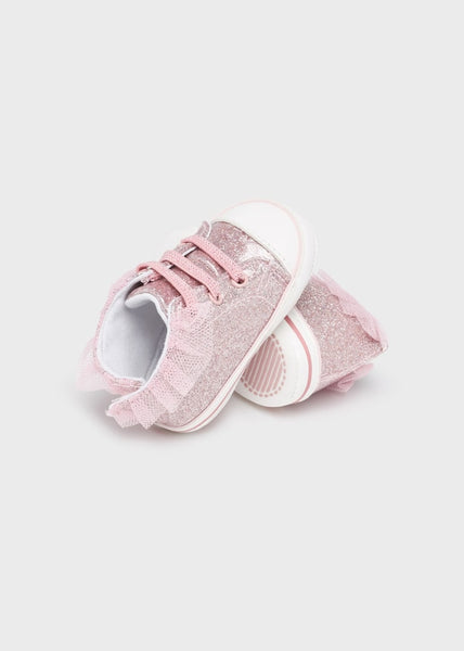 Ruffled sneakers for newborn Art. 23-09632-082