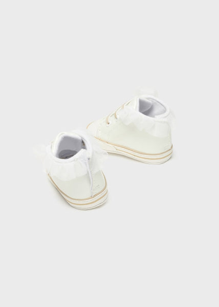 Ruffled sneakers for newborn Art. 23-09632-084