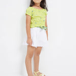Short-sleeved blouse with embroidered motifs for girls Art. 23-03139-073