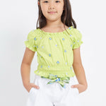 Short-sleeved blouse with embroidered motifs for girls Art. 23-03139-073