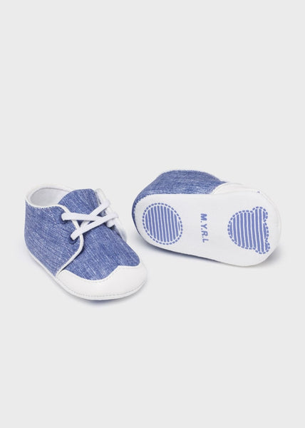 Lace-up shoe for newborn Art. 23-09622-091